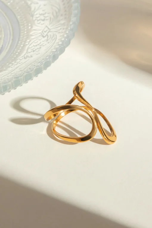 MICAS Accessories-Twisted Shaped Open Ring PURE GOLD